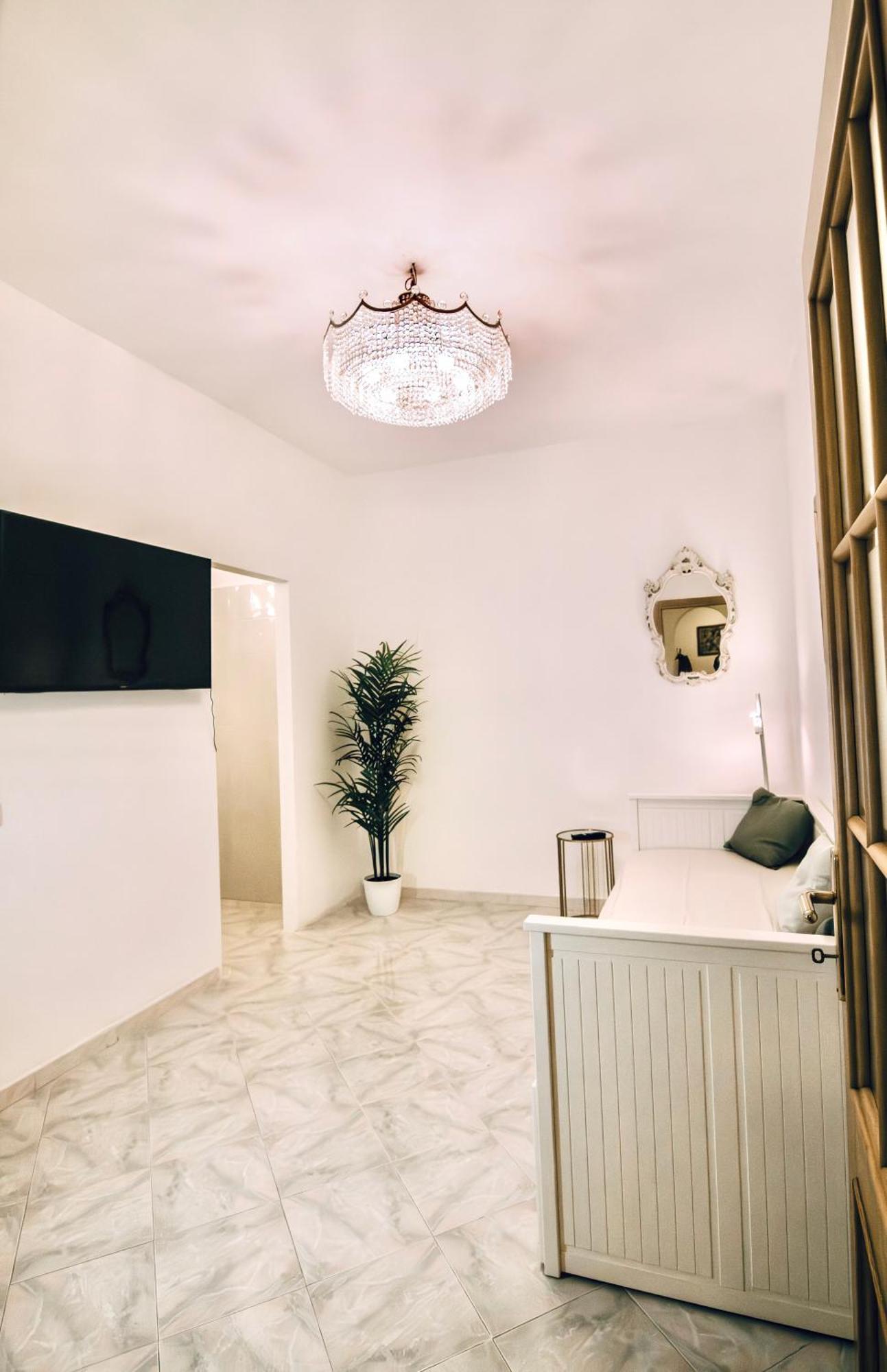 Golden Luxury Home - San Giovanni - 10 Min To Basilica Of San Giovanni - 25 Min To Colosseum Рим Екстер'єр фото